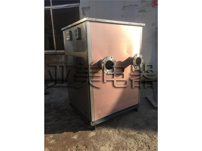 thumb_5ebf382bd7332.jpg